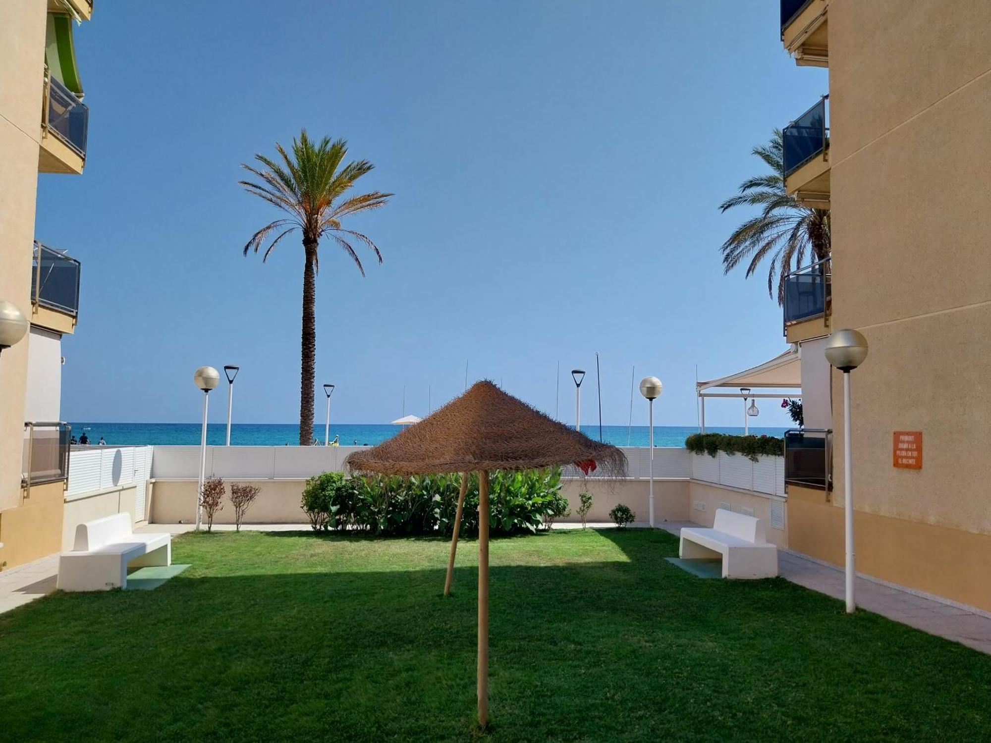Calafell Beach Experience- Calafell Playa מראה חיצוני תמונה